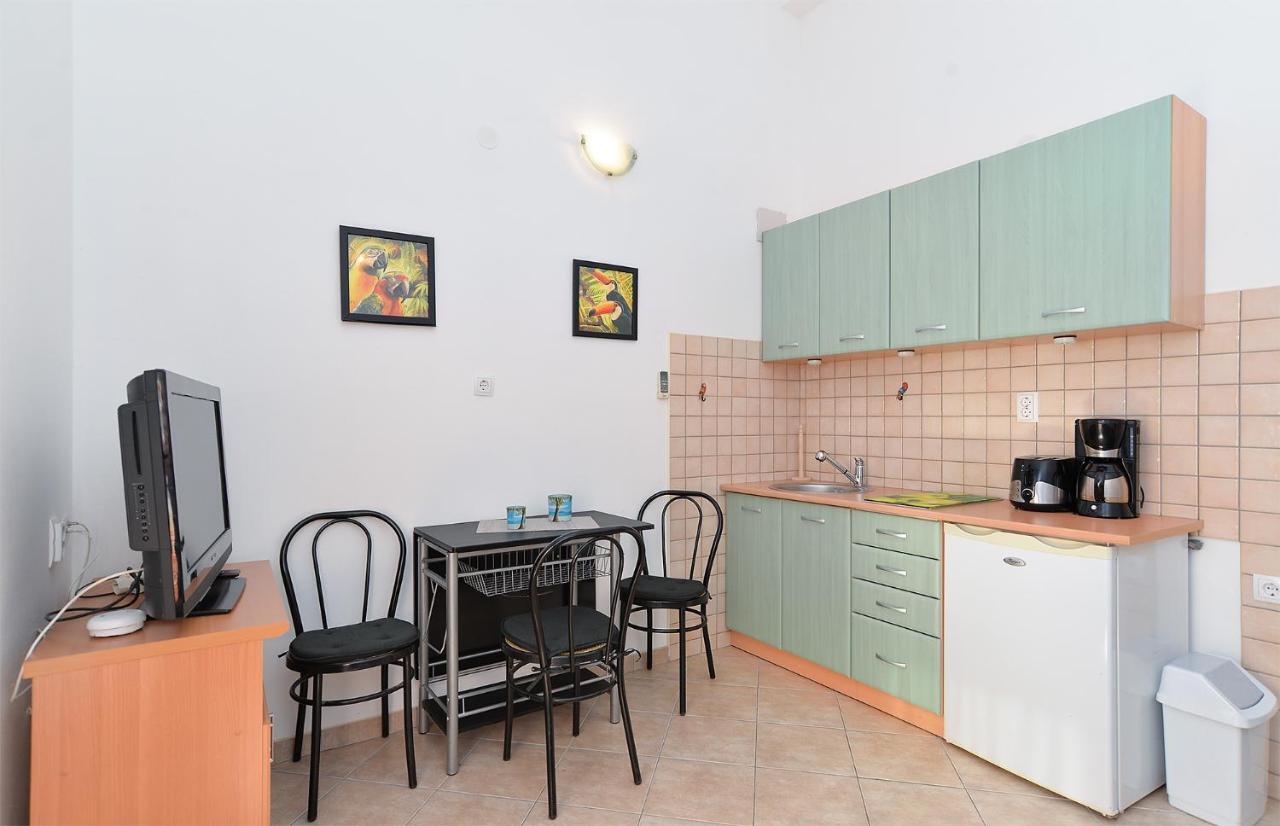 Apartments Ariana 1989 Fažana Dış mekan fotoğraf