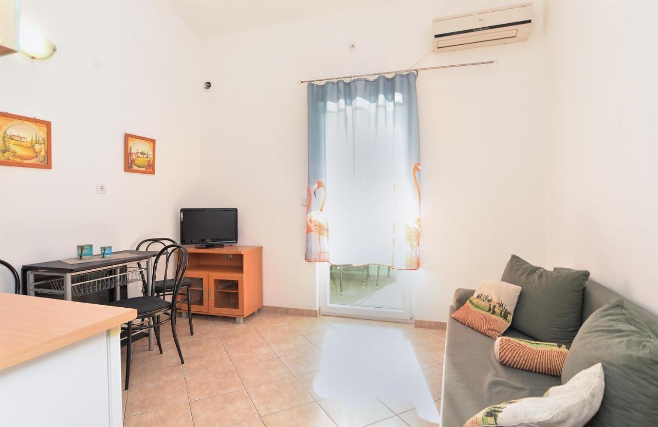Apartments Ariana 1989 Fažana Dış mekan fotoğraf